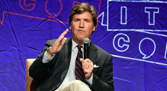 Tucker Carlson ist bei Fox News unterwegs die letzte Show