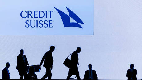 US Senat kritisiert Credit Suisse wegen Nazi Verbindungen — World