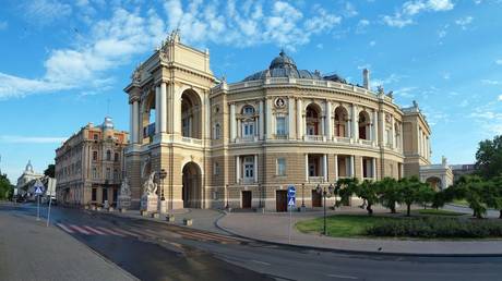 Ukrainisches Opernhaus entlaesst „unpatriotischen Chefdirigenten — Unterhaltung