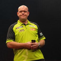 Van Gerwen ist nach einem Spiel in Ahoy bereit und