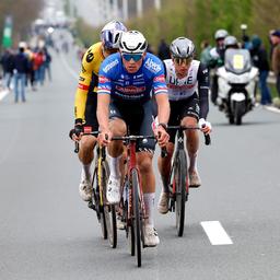 Van der Poel faehrt ueberraschend Scheldeprijs im Vorfeld von Paris