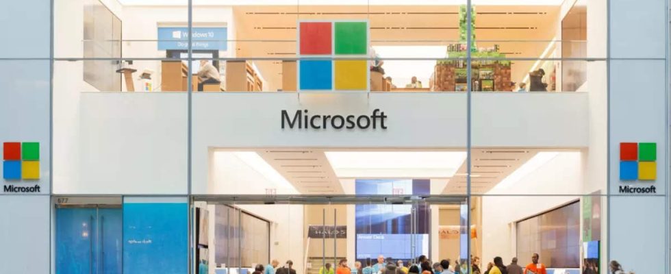 Viva Microsoft Viva bekommt AI Copilot Viva Glint debuetiert ebenfalls