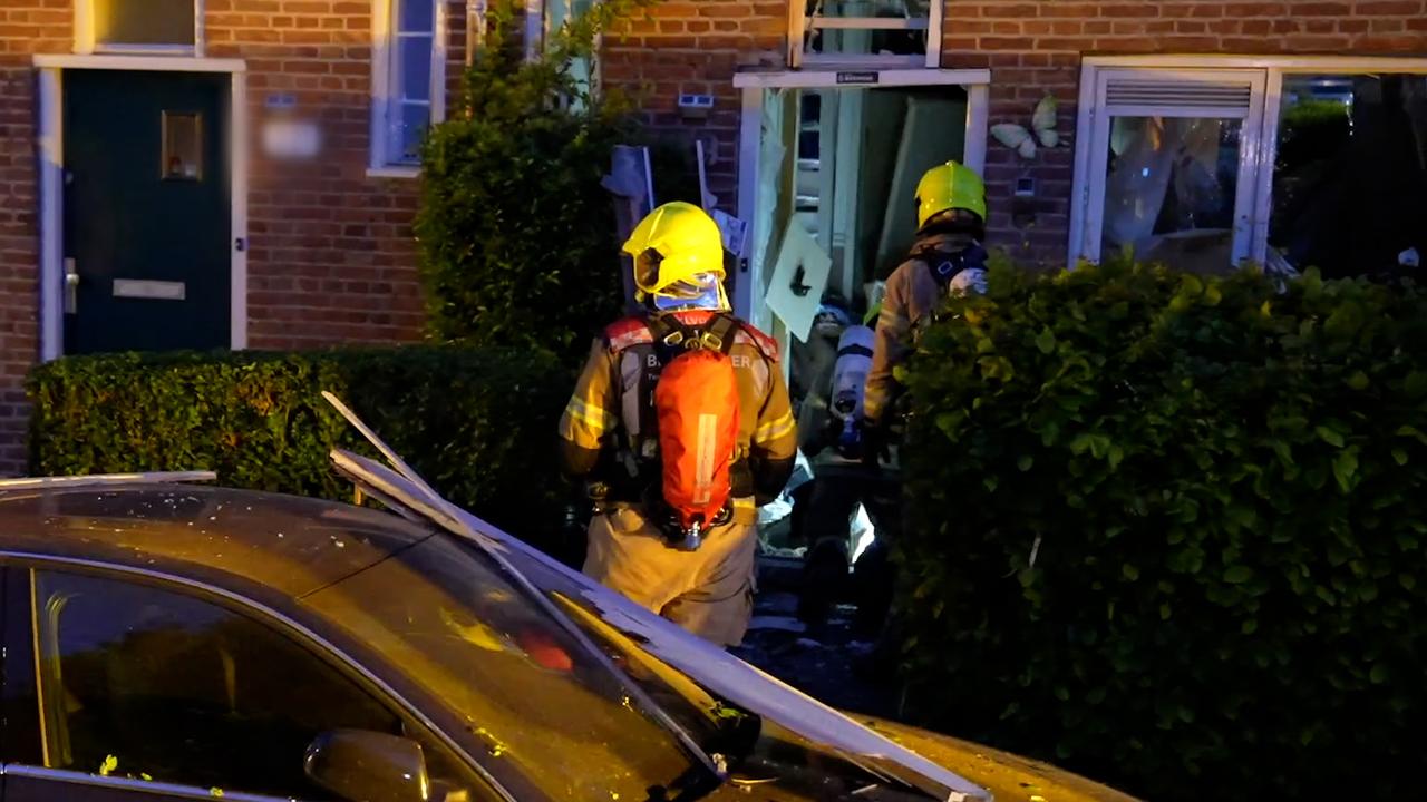 Beeld uit video: Opnieuw veel schade aan woningen na explosies in Rotterdam