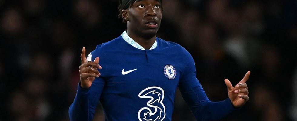 Arsenal schlaegt Chelsea trotz Tor Madueke und fuehrt mindestens einen