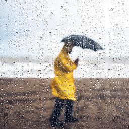 Der Fruehling ist immer noch der regenreichste dieses Jahrhunderts aber