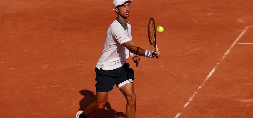 Der angeschlagene Van de Zandschulp stuerzt bei Roland Garros sofort