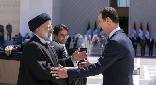 Der iranische Praesident Raisi haelt ein seltenes Treffen mit Assad