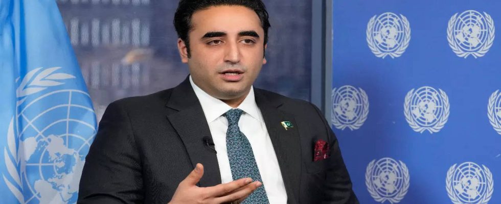 Der pakistanische Aussenminister Bilawal Bhutto fordert die Partei von Imran