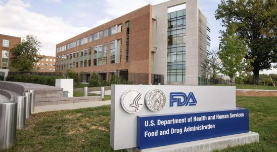 Die US amerikanische FDA genehmigt die antivirale Covid Pille von Pfizer