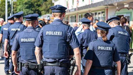 Die deutsche Polizei untersucht Medien die ueber Selenskyjs Plaene berichteten