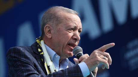 Die tuerkische Opposition ist schwul – Erdogan — World