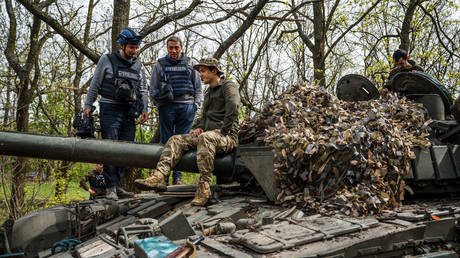 EU schlaegt mehr Militaergelder fuer die Ukraine vor – Reuters