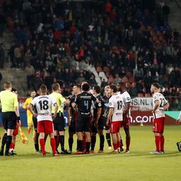 FC Utrecht und RKC hoeren aus Protest auf Fussball zu