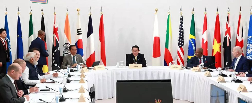 G7 fordert China nachdruecklich dazu auf Russland dazu zu draengen