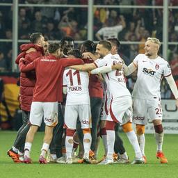 Galatasaray gewinnt nach grossem Sieg den ersten tuerkischen Nationaltitel seit