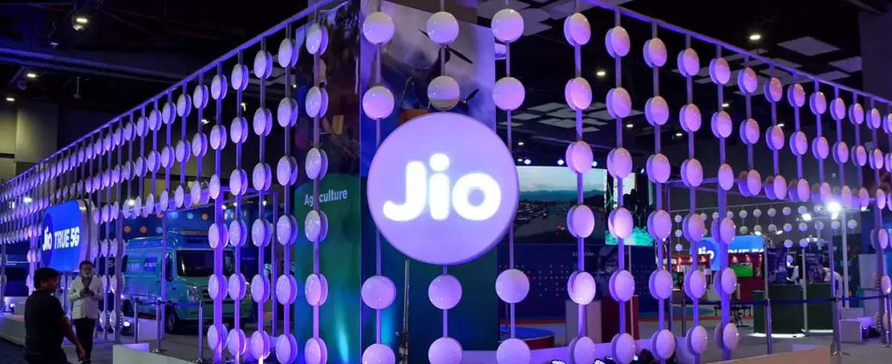 Jio Jio gewinnt 30 Lakh Mobilnutzer Vodafone Idea verliert im