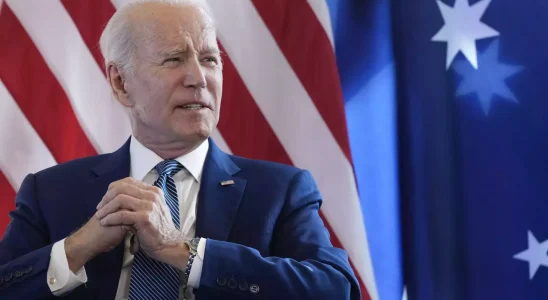 Joe Biden stellt neues US Militaerhilfepaket fuer die Ukraine in Hoehe.webp