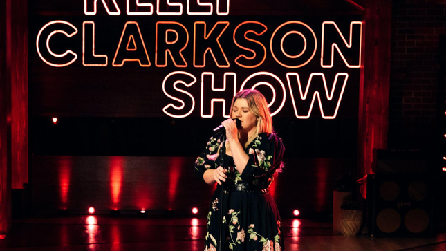 Kelly Clarkson geht in der Kelly Clarkson Show auf „Toxizitaets Vorwuerfe