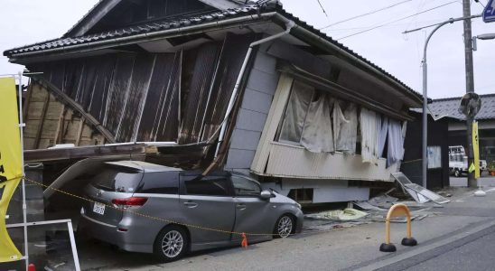 Nachbeben erschuettern Japan nachdem ein Erdbeben einen Menschen getoetet und