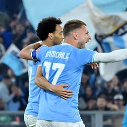 Napoli muss Meisterschaftsparty wegen Lazio Sieg erneut verschieben Fussball