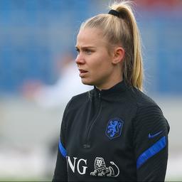 Orange Nationalspieler Kika van Es kuendigt Abschied an hofft aber weiterhin