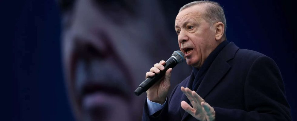 Recep Tayyip Erdogan sagt tuerkische Truppen haetten den IS Chef in