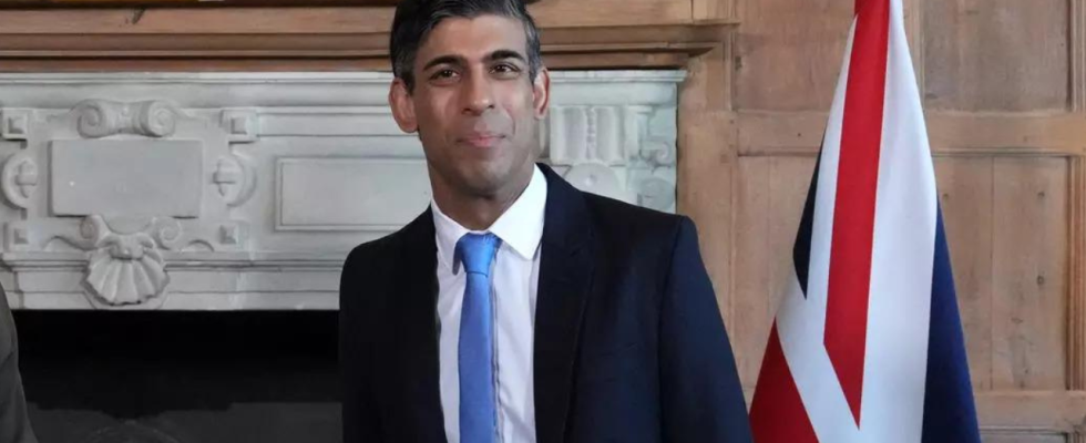 Rishi Sunak Rishi Sunak schraenkt E Zigaretten fuer britische Kinder ein