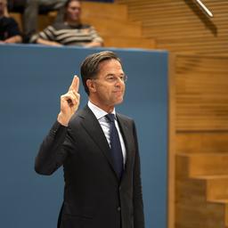 Rutte und De Jonge werden 2025 zu ihrer Rolle bei