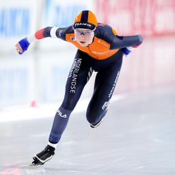 Skatestopper In t Hof wird mit dem Team von Olympiasieger