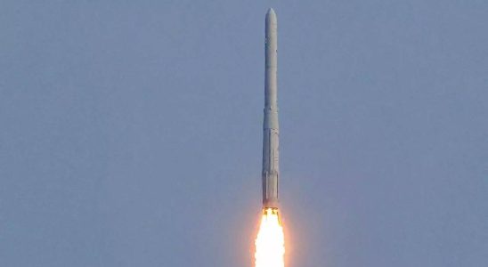 Suedkorea begruesst den erfolgreichen Start einer selbstgebauten Rakete