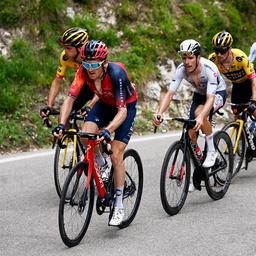 Thomas setzt sich von Roglic ab und gewinnt das Rosa