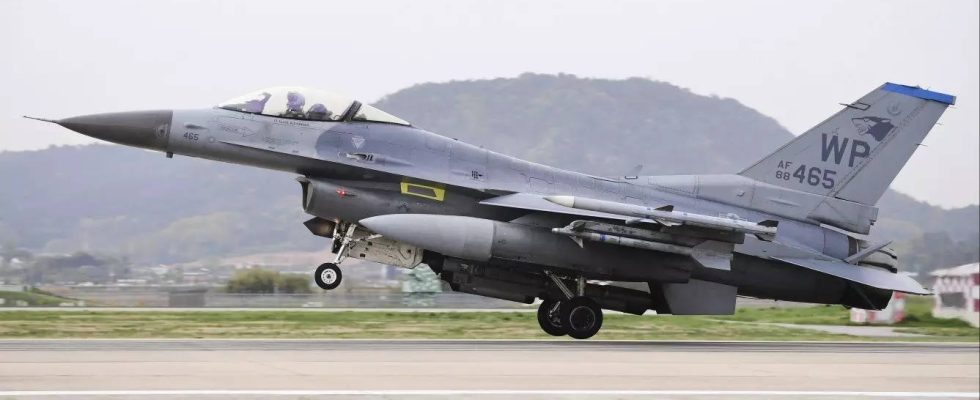 US Jet F 16 stuerzt waehrend des Trainings suedlich von Seoul ab