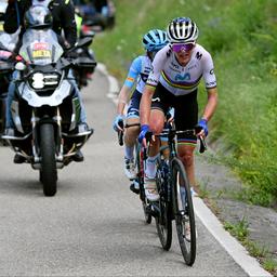 Van Vleuten verdraengt Vollering in einer ueberzeugenden Vuelta Etappe aus dem