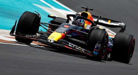 Verstappen steht auch im letzten Training Kopf und Schultern darueber