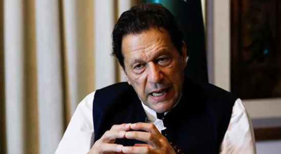 Vier weitere pakistanische Tehreek e Insaf Fuehrer verlassen Imran Khans Partei Indien Nachrichten