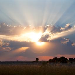 Wettervorhersage Sonne und Wolken wechseln sich ab Innere