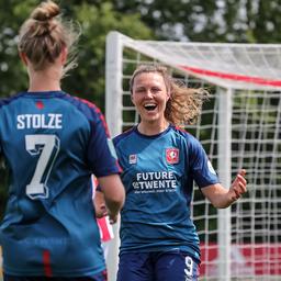 Winkende Kalma verhilft den Twente Frauen im Thriller gegen Ajax zum