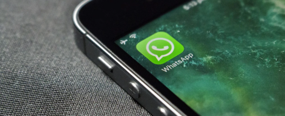 iPhone Nutzer erhalten diese neue GIF Funktion bald auf WhatsApp