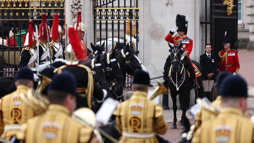 1687041607 882 Warum feiern britische Royals eigentlich zweimal im Jahr ihren Geburtstag