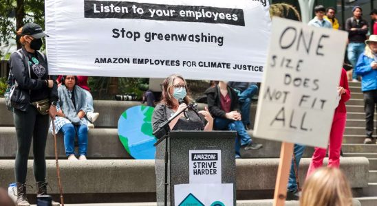 Amazon Amazon Mitarbeiter protestieren gegen Klimaschutz und Rueckkehr ins Amt