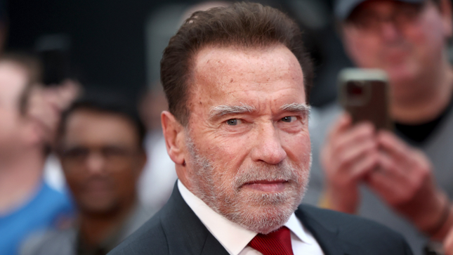 Arnold Schwarzenegger gibt stillschweigend zu Frauen begrapscht zu haben