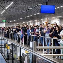 Das Sommerchaos auf Schiphol wurde durch den Drang verursacht so