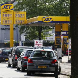 Der Umweg zum guenstigen Benzin lohnt sich durch hoehere Verbrauchsteuern