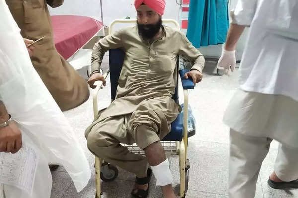 Dritter Angriff auf Sikh Gemeinschaft in Pakistan Ladenbesitzer in Peshawar erschossen