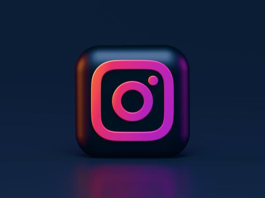 Instagram ermoeglicht es Nutzern nun endlich oeffentliche Reels herunterzuladen