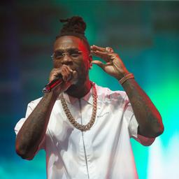 Konzert von Burna Boy im GelreDome nach mehr als zwei