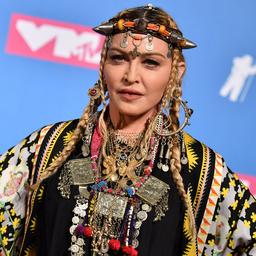 Madonna verlaesst Krankenhaus nach Einlieferung wegen bakterieller Infektion Musik