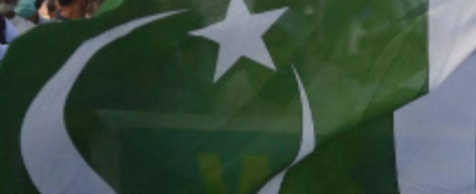 Pakistan eroeffnet Tauschhandel mit Afghanistan Iran und Russland