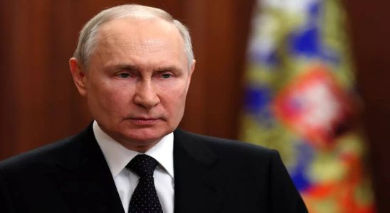 Praesident Putin wirft West vor er wolle dass sich die