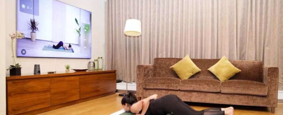 Samsung Internationaler Yoga Tag Samsung bringt interaktives Yoga Erlebnis auf Fernseher